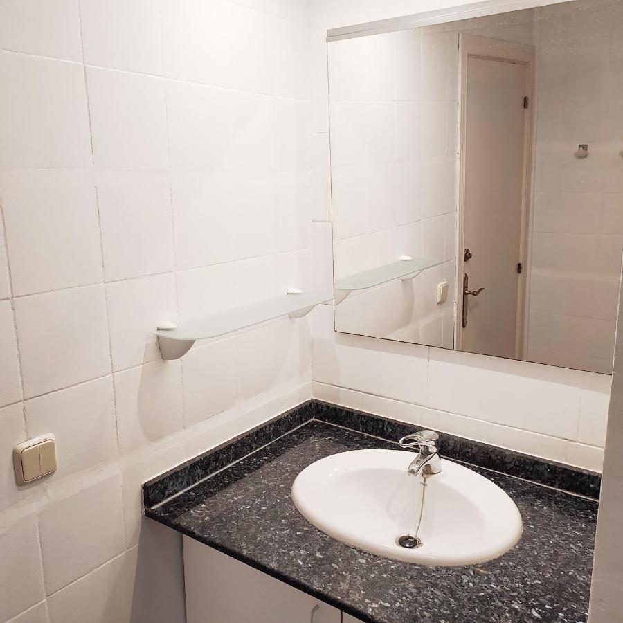 Apartamento Barcelona 10 Apartment Салоу Екстериор снимка
